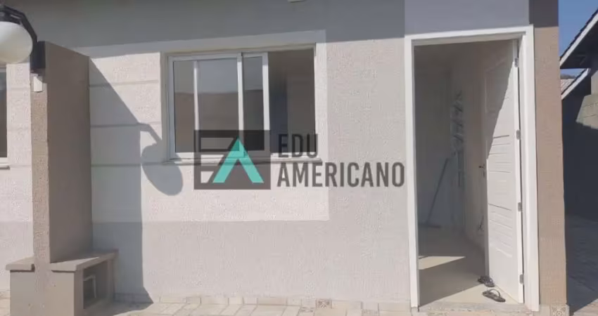 Casa Térrea 2 quartos sendo 1 suíte, Condomínio Fechado, Atibaia, SP, Ja locada , para investidor