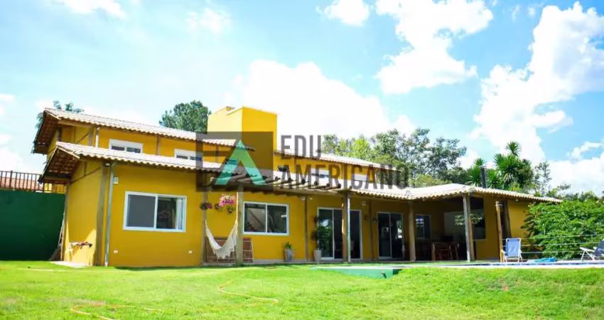 Casa em Loteamento Fechado de Alto Padrão