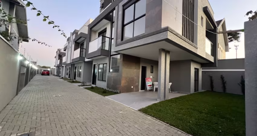 SOBRADOS COM TERRAÇO PROX AO  DETRAN HAUER