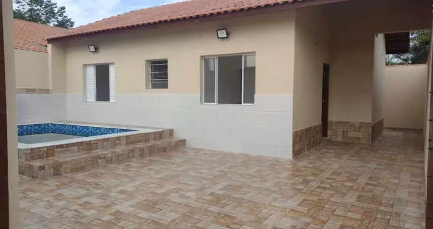 Casa para venda em itanhaém, jd.suarão, 2 dormitórios, 1 suíte, 2 banheiros