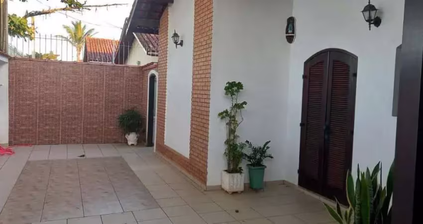Casa para venda em itanhaém, jd. itapel, 4 dormitórios, 1 suíte, 3 banheiros