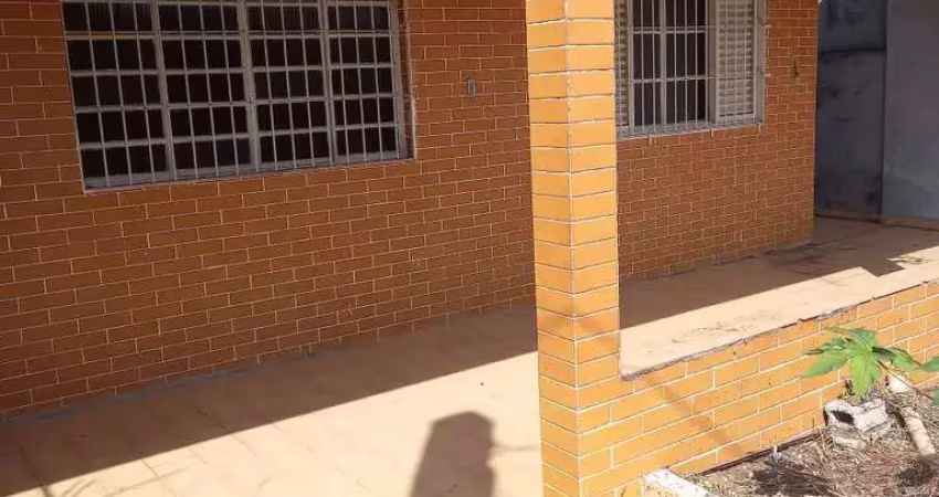 Casa para venda em itanhaém, nova itanhaém, 2 dormitórios, 1 suíte, 3 banheiros