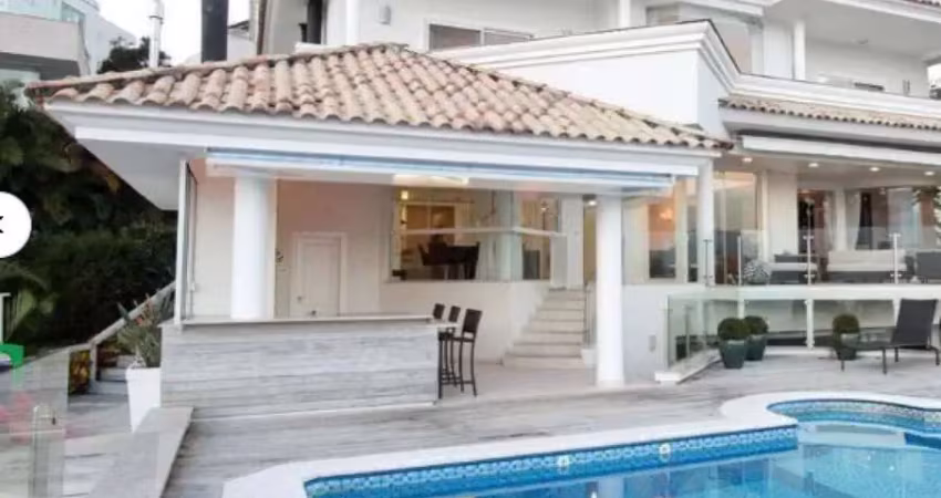 CASA ALTO PADRAO EM CACUPÉ