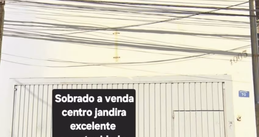 Casa Sobrado a venda   no Centro de Jandira
