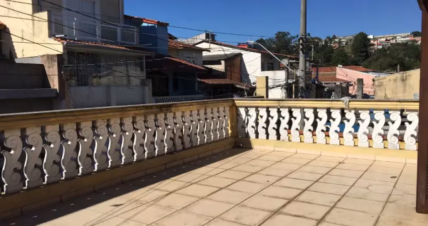 Sobrado independente locação bairro parque santana - santana de parnaíba