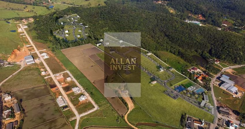 Lote ARI 006