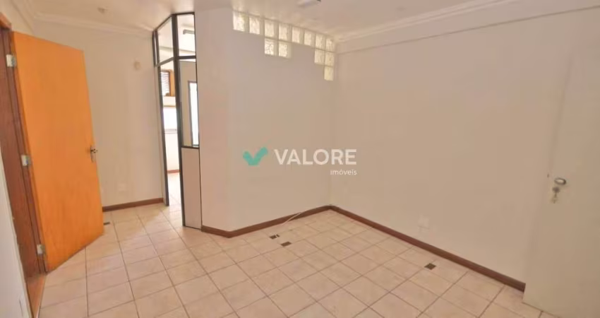 Sala à venda no Lourdes