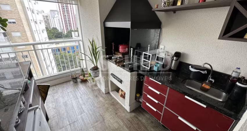 Apartamento 147m² com 3 suítes e 2 vagas à venda na Vila Mascote