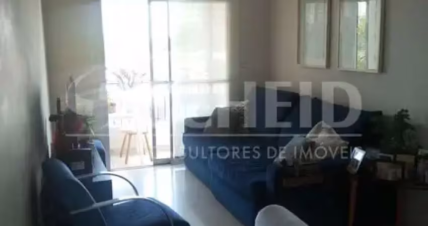 Ótimo apartamento 3 dormidorio com armarios uma suite,living com sacada  ben=m localizado