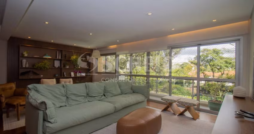 Apartamento no Alto da Boa Vista com 4 Quartos