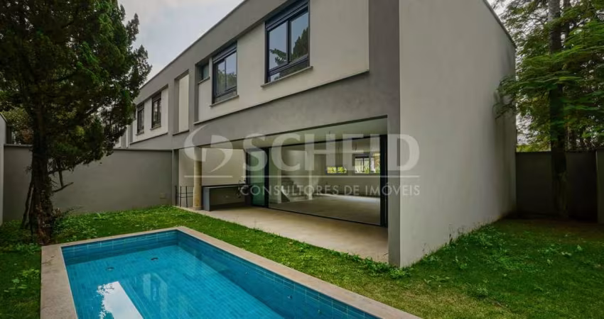 Casa à venda em Condomínio no Alto da Boa Vista com 4 quartos todos suítes