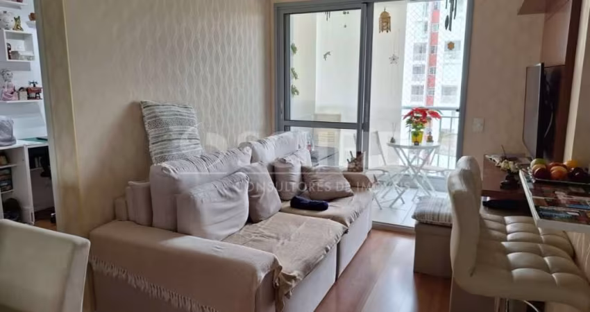 Apartamento a venda de 49,00m² útil, com 2 quartos e 1 vaga, na Vila Santa Catarina.