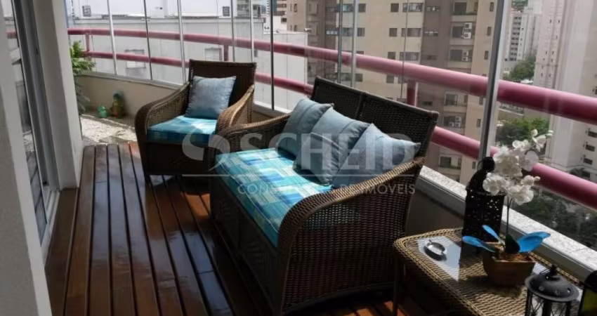 Apartamento de 154m² com 4 Quartos (2 suítes) e 3 vagas para Sua Família na Vila Mascote
