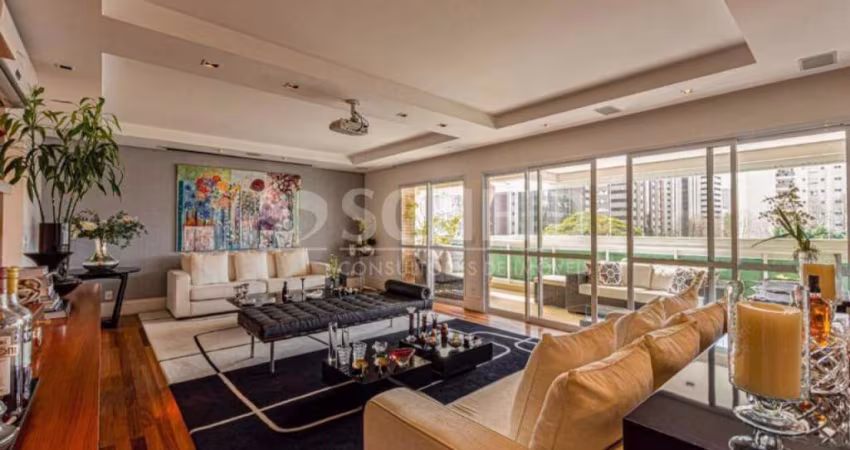 Apartamento no Brooklin com 4 quartos e 4 suítes e 4 vagas.