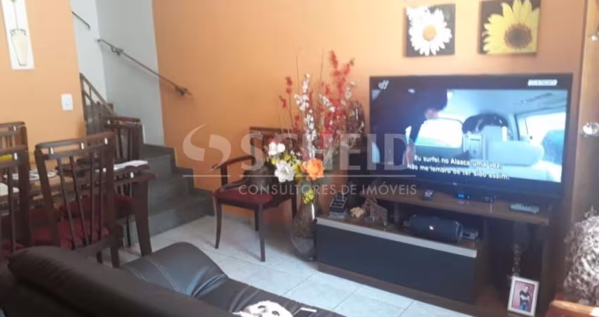 Sobrado com 2 suítes, a venda no Campo Grande.