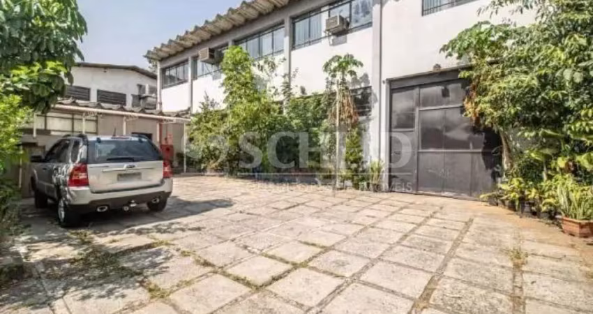 Barracão / Galpão / Depósito com 6 salas para alugar na Rua Sérvia, --, Interlagos, São Paulo