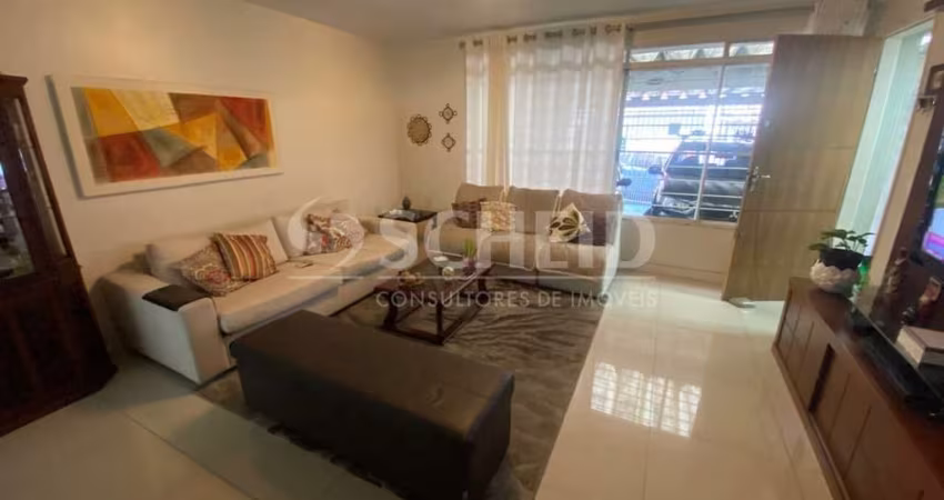 Casa Venda, 03 quartos, armários embutidos, edícula com banheiro, 02 vagas!!