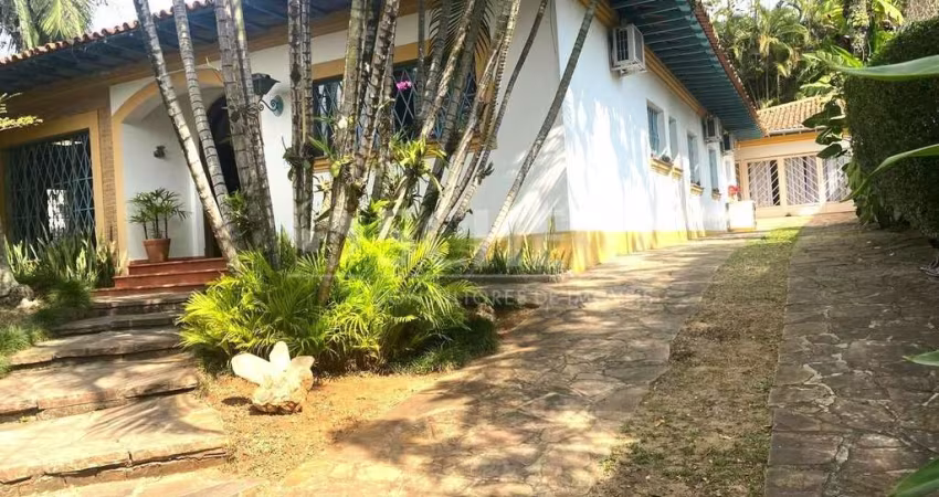 Casa Térrea à Venda no Jardim Petrópolis - Alto da Boa Vista Um Refúgio de Tradição e Tranquilidade