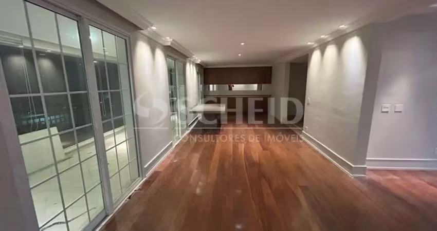 Apartamento em Condomínio de Alto Padrão no Campo Belo