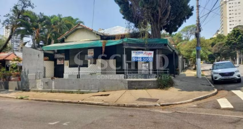 Casa  comercial  no Campo Belo - Área total 338 m² - localizado em esquina