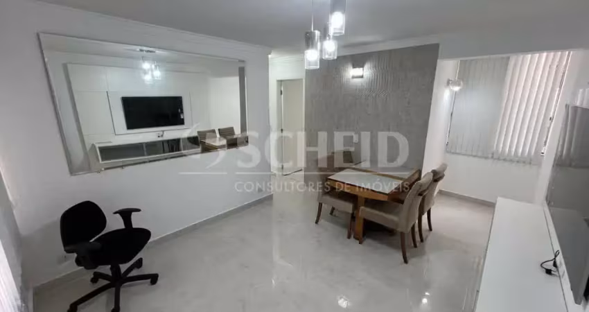 Apto 2 dormitórios - totalmente reformado - bem localizado!