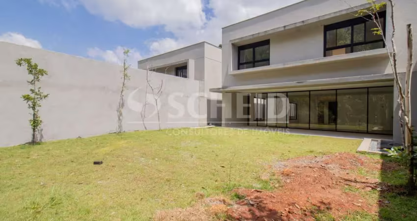 Casa de Condomínio com 4 Quartos e 5 banheiros à Venda, 944 m² na Chacara Santo Antonio - SP