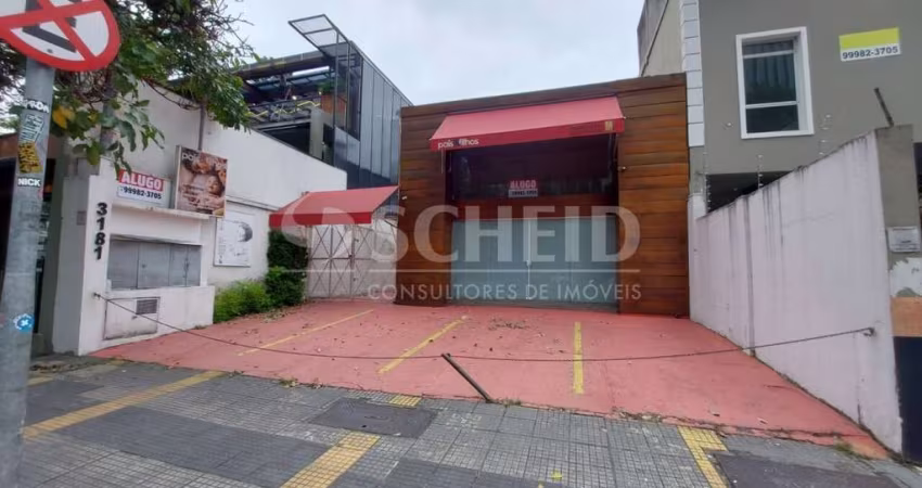 Imóvel Comercial para locação, 400m², 6 Salas, 5 Banheiros, 8 Vagas, Localização Privilegiada.