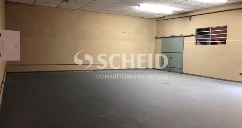 Prédio comercial para locação na região do jurubatuba com 833 m2 util.