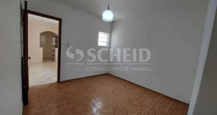 Casa à venda com 3 quartos, 1 suíte e 1 vaga na Vila Santana.