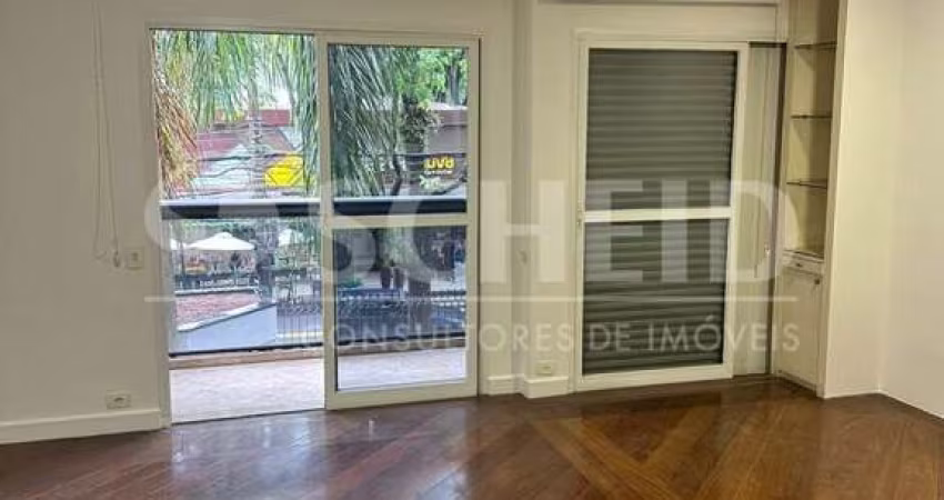 Apartamento na Vila Nova Conceição , 02 dormitorios ( 1 suíte ) , 02 vagas
