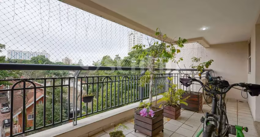 Apartamento com 4 quartos para alugar na Rua São Benedito, --, Alto da Boa Vista, São Paulo