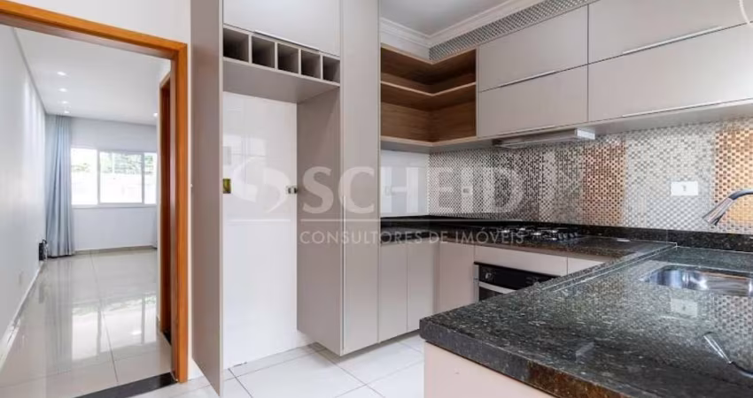 Casa à venda de 96m² útil, com 2 Quartos 1 suite e  2 vagas, na Vila Mascote.