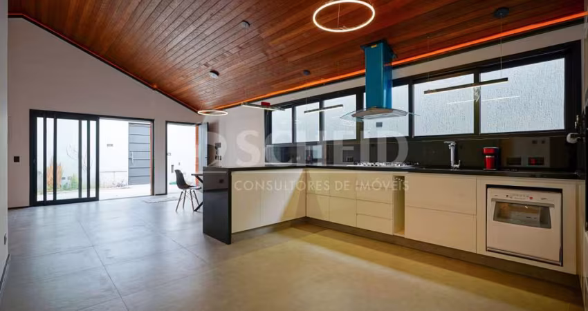 Casa à Venda no Alto da Boa Vista Totalmente Reformada e Pronta para Morar!