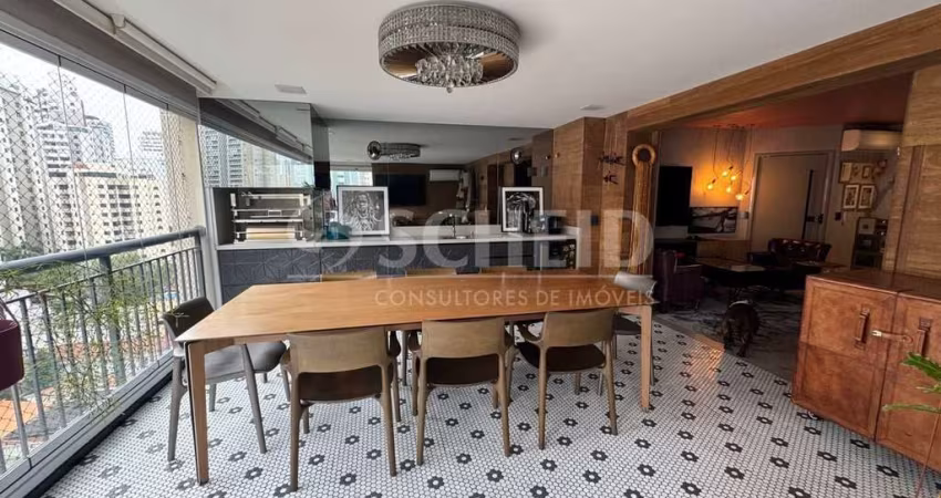 Apartamento a venda de 153,00m² útil, com 3 suítes e 3 vagas, na Vila Mascote.