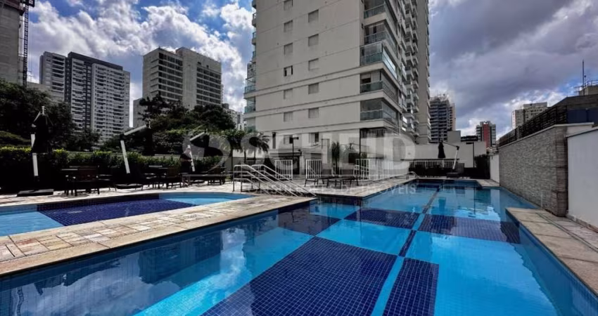 Apartamento á Venda em Santo Amaro com 46m², 1 quarto, 1 vaga.