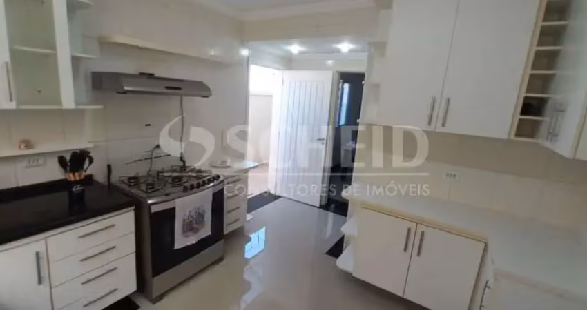 Sobrado para venda 4 quartos - 4 vagas - Campo Grande