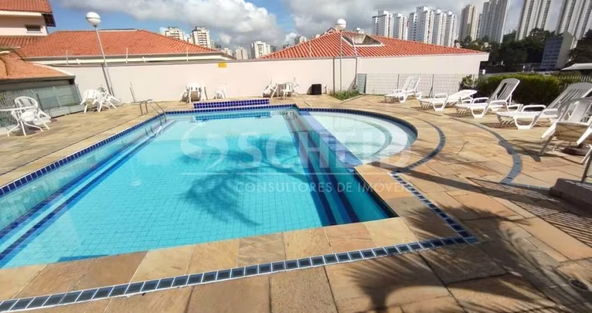 Apartamento a venda com 3 quartos, 2 vagas de garagem e depósito próximo a rua Sócrates.
