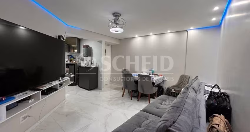 Apartamento reformado de 75m² com suíte e vaga de garagem fixa no Jardim Marajoara