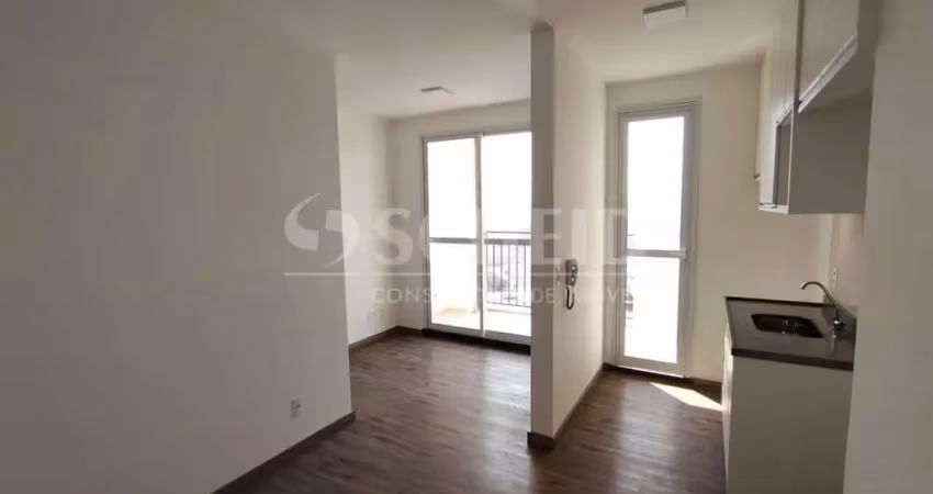 Apartamento para locação com 3 quartos, 1 suíte, sacada, 52 m² no socorro.