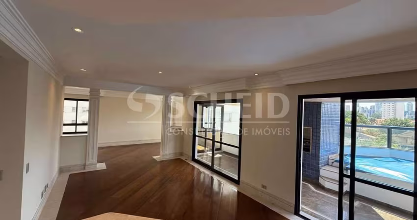 Apartamento à Venda no Brooklin, 216m², 3 Suítes, Varanda Gourmet com Jacuzzi, 3 vagas