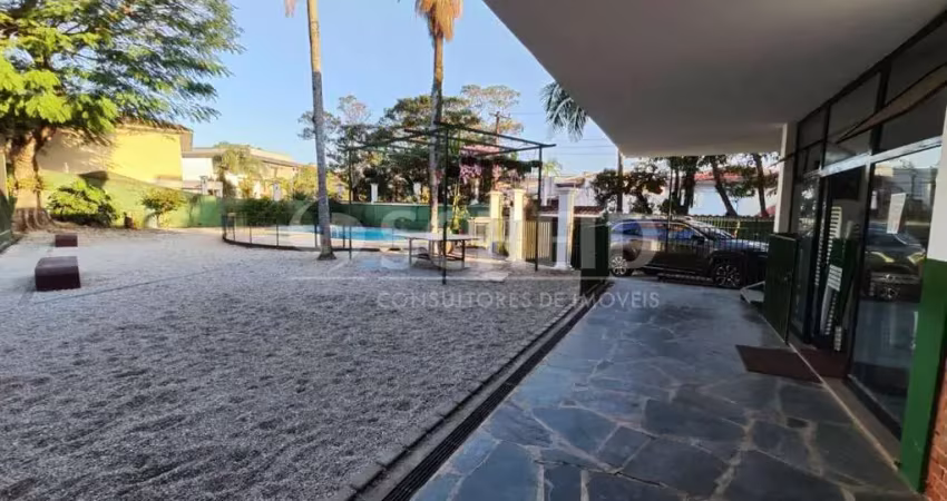Bolsão de interlagos, sobrado alto padrão 2.210m² a/t 4 quartos e 3 suítes com 8 vagas