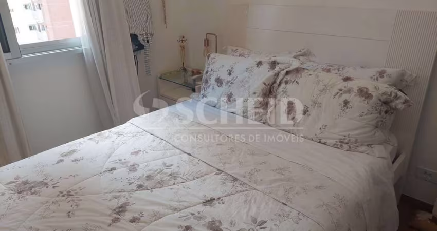 Apartamento a venda de 40,00m² útil mobiliado, em Moema.