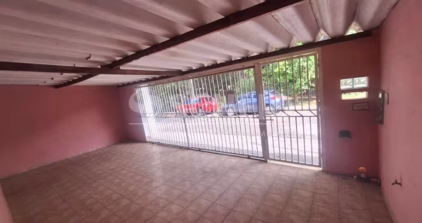 Casa térrea à venda, 3 quartos e 3 vagas - Jd Marajoara - SP