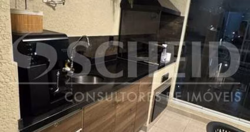 Apartamento com 3 Quartos Uma Suíte , sala com sacada