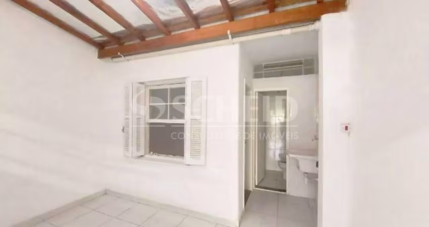 Casa à venda no Campo Belo com 2 quartos, 1 vaga de garagem e Edícula.