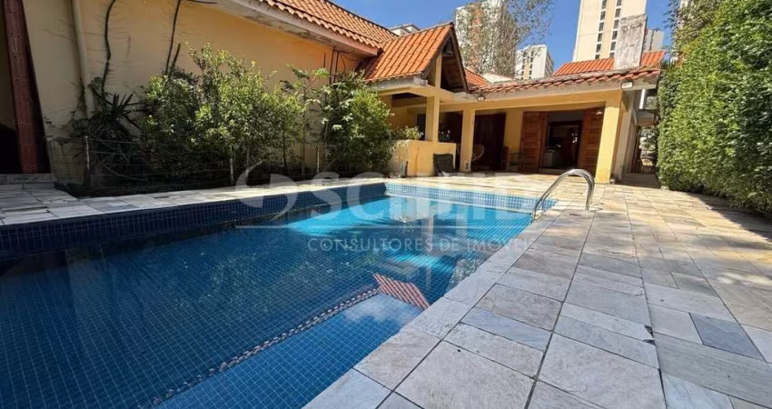 CASA COM PISCINA 6 VAGAS 4 DORMITORIOS, CHURRASQUEIRA , JARDIM MARAJOARA