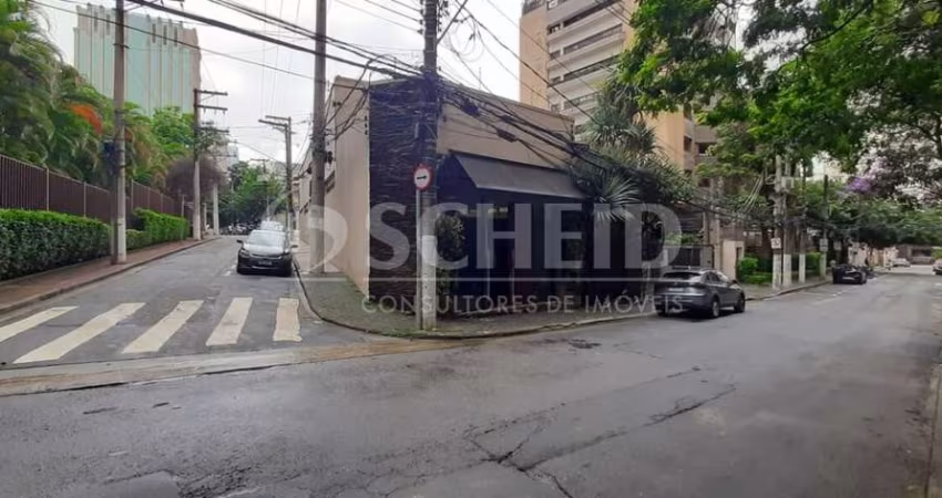 Casa Comercial para Locação no  Itaim Bibi  472m² - 10 vagas -  5 Banheiros