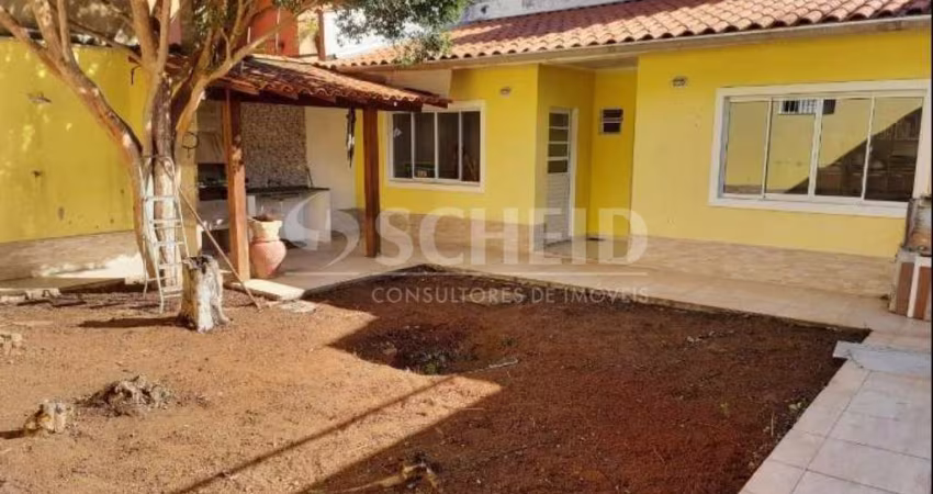ALTO DA BOA VISTA - CASA TÉRREA - 3 quartos sendo 1 suíte - 3 vagas