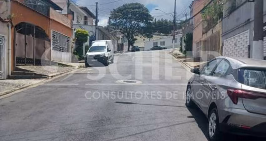 Casa à venda com 04 dormitórios e 05 vagas no Parque Jabaquara