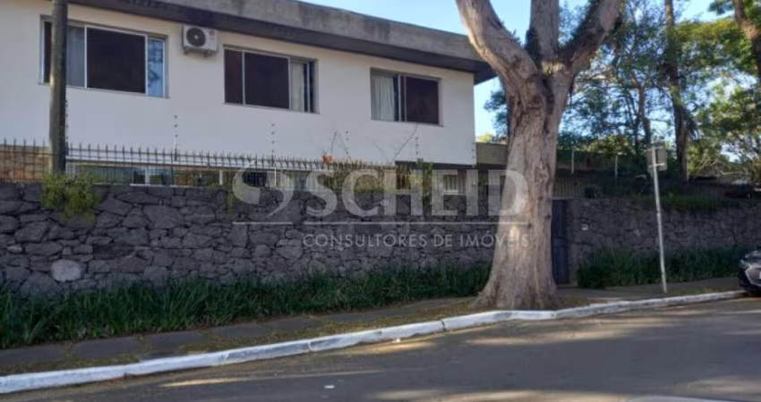 Casa a venda com 5 quartos, 1 suite, 4 vagas, piscina, Granja Julieta